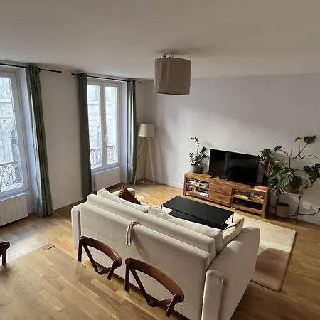 Appartamento T3 Bright And Quiet 2 Steps Montmartre Batignolles Parigi
